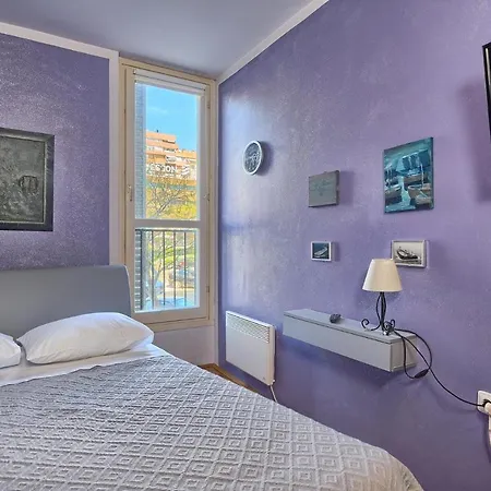 Apartman Bezo1 Apartment